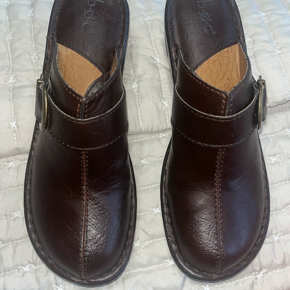 Boc Brown Leather Clog